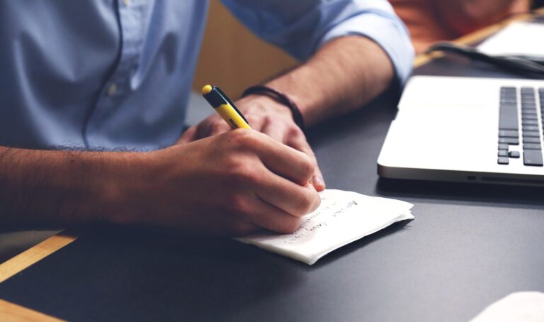 Guide to Make the PERFECT Resume