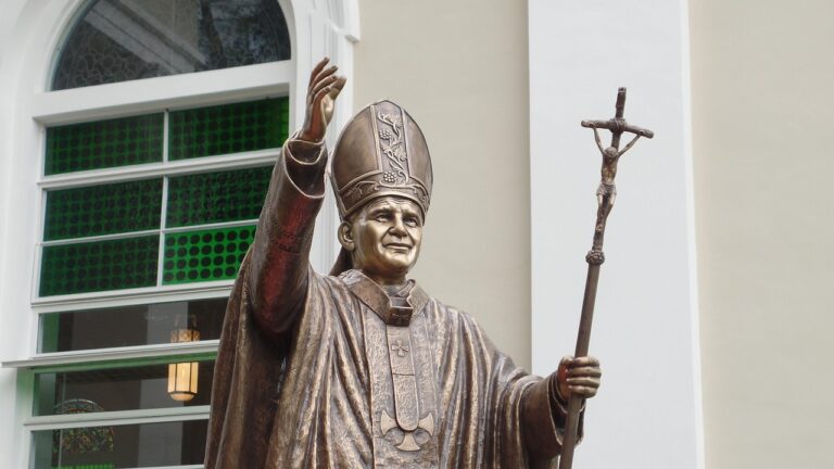 Pope Statue